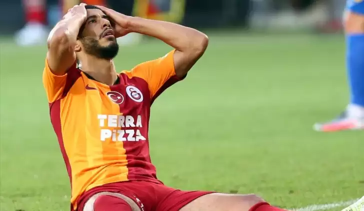 Galatasaray'dan Belhanda'ya ceza