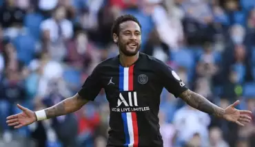 Neymar'ın borcu dağları aştı