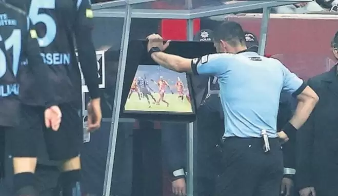 Mehmet Ali Yılmaz'dan Yusuf Namoğlu'na sert eleştiri