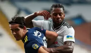 Fenerbahçe'den kadroya derbi ayarı