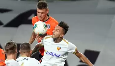 Martin Skrtel'in kariyerindeki ilk şampiyonluk sevinci