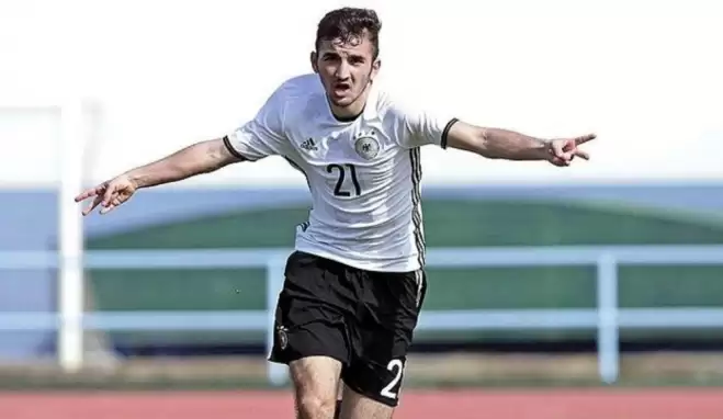 'Yeni Mesut Özil' Fenerbahçe'de! (Video)