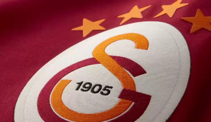 Galatasaray'a transferini resmen açıkladı!