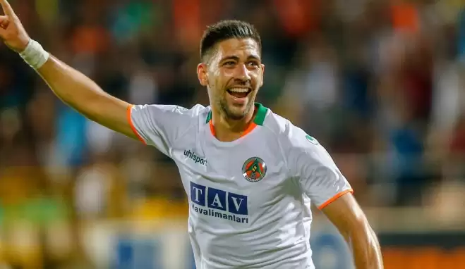 Hasan Çavuşoğlu: "Fenerbahçe, Bakasetas ile ilgilendiğini söylemişti"