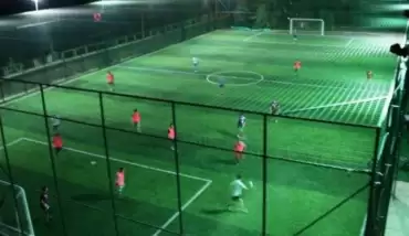 Ve halı sahalar açılıyor