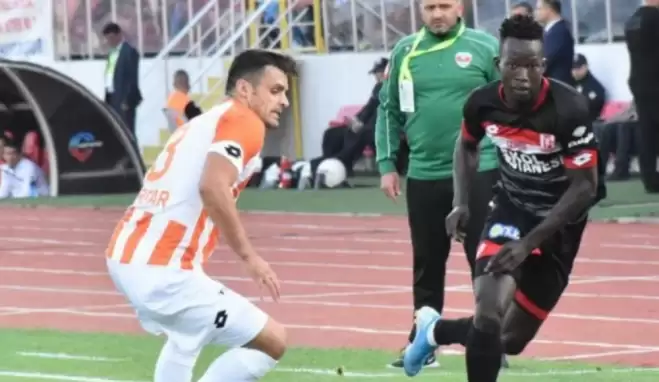 Trabzonspor'dan Fenerbahçe'ye transfer çalımı...