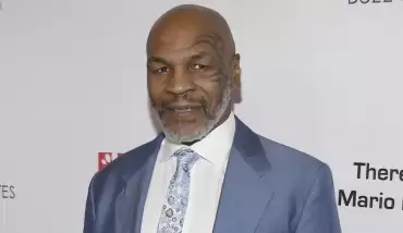Mike Tyson'ın ringe dönüş maçı ertelendi 
