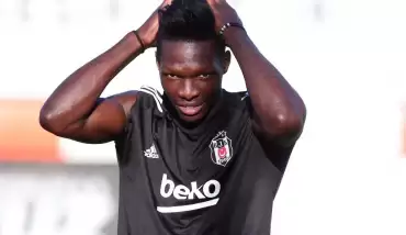 "Şampiyonluk kutlamasında Türkçe şarkı çalmak isterim"