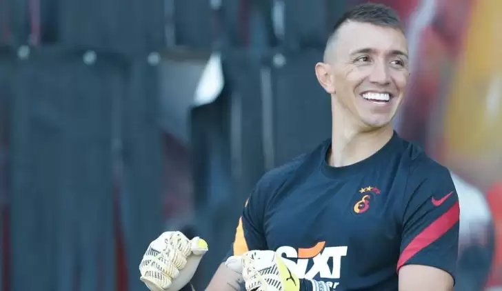 Galatasaray'dan Muslera kararı! Lisans...