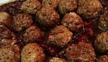 Vişneli Köfte nasıl yapılır? Vişneli Köfte Tarifi...