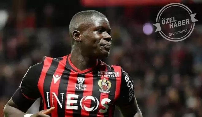 Fenerbahçe Sarr için beklemeye geçti