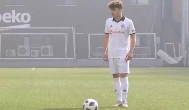 Çarşı'dan Ahmet Gülay transferine tepki!  'Altyapı gelenektir, altyapı gelecektir'