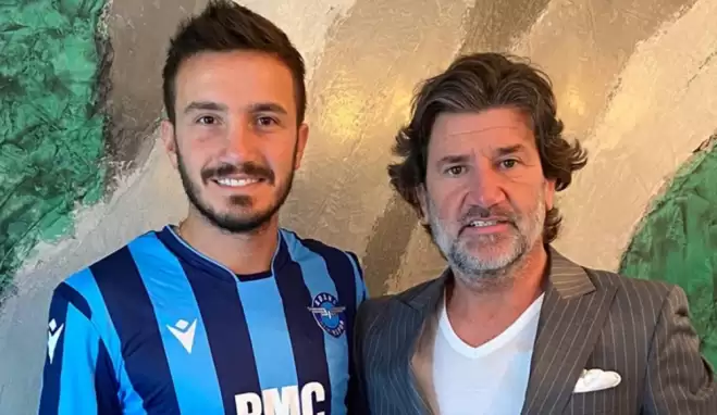 Anıl Karaer imzayı attı