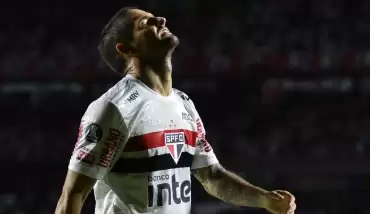 Brezilyalı Pato, Sao Paulo'dan ayrıldı