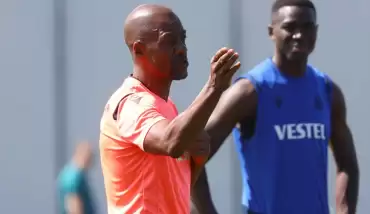 Eddie Newton'dan Sörloth tepkisi, yönetime transfer mesajı!