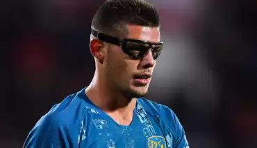 Beşikaş'ın yeni transferi Montero neden gözlük kullanıyor? İşte sebebi...