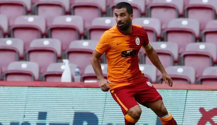 Galatasaray yeni transferlere lisans çıkarttı