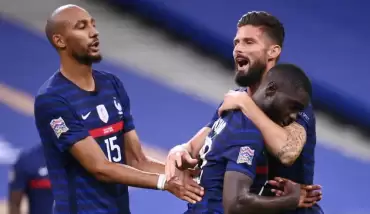 Fransa 2'de 2 yaptı