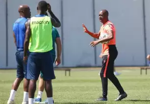 Alexander Sörloth, Eddie Newton’u yıktı