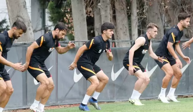 Galatasaray, Neftçi Bakü hazırlıklarına başladı