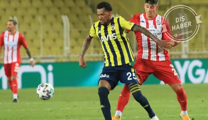 Fenerbahçe Jailson'u 5 milyon Euro'ya satıyor