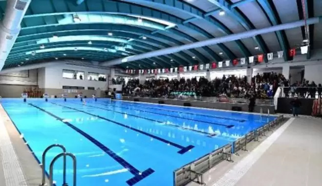 Yüzme havuzları tekrar mı kapatıldı? Ne zaman açılacak?