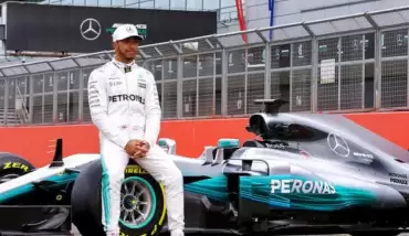 Lewis Hamilton: "Şu an da emekli olmak istemiyorum"