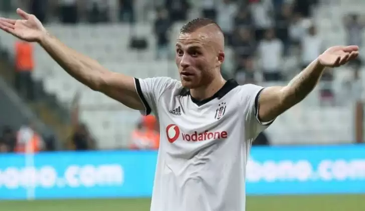 Gökhan Töre'nin gözü Beşiktaş'ta! İmza ne zaman atılacak?