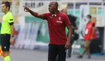 "2 penaltımız, 1 golümüz verilmedi"