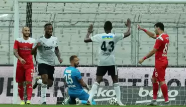 Kartal evinde yaralı 