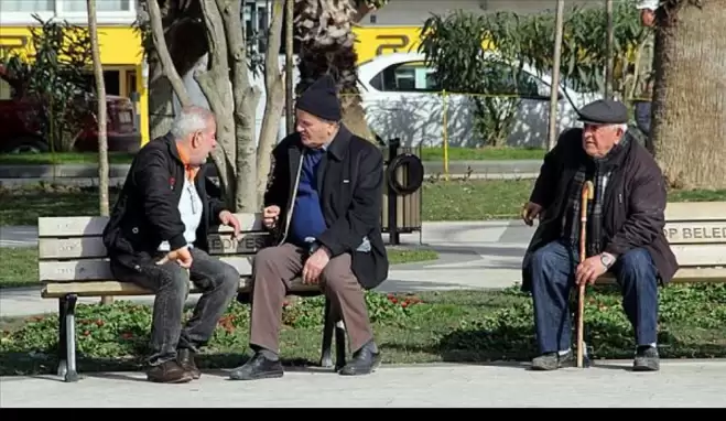 65 yaş üstü seyahat kısıtlaması mı geldi?