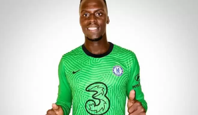 Chelsea Mendy'yi açıkladı