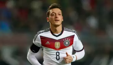 Friedrich Curtius: "Mesut Özil olayında çuvalladık"