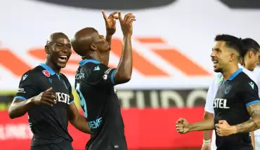 Wenger beni aradı! Trabzonsporlu futbolcu açıkladı