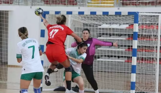 İzmir Büyükşehir Belediyespor tur atladı