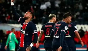 PSG, kendi evinde Angers'i gol yağmuruna tuttu