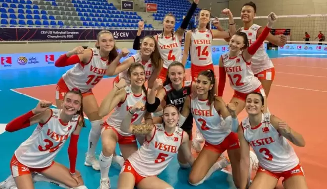 U17 Milli Takımı, Avrupa Şampiyonası’nda namağlup yarı finalde