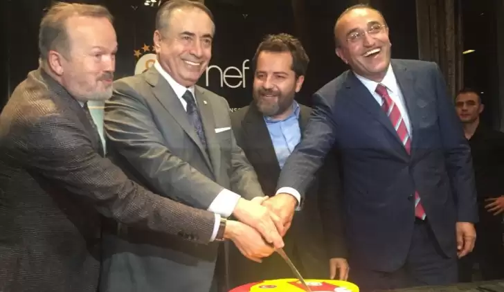 Galatasaraylı iş adamı başkanlığa göz kırptı