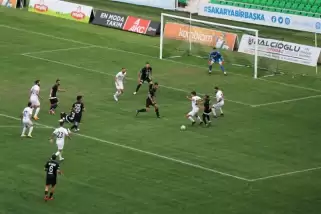 Sakaryaspor ile Kırklarelispor yenişemedi