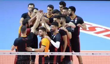 Galatasaray, erteleme maçında Afyon Belediye Yüntaş'ı 3-0 yendi