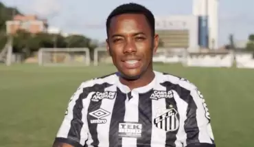 Robinho, Santos'tan ayrıldı