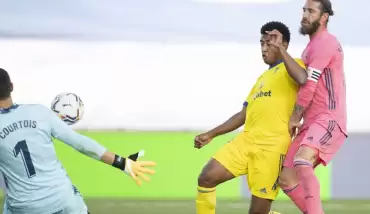 Real Madrid'e Cadiz çarptı