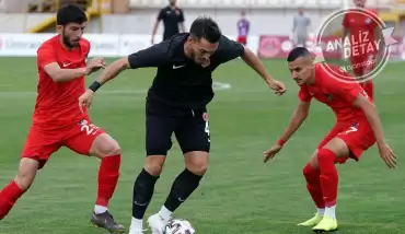 "Santrforumuz 2 haftadır penaltı yaptırıyor. Bu çok manidar"