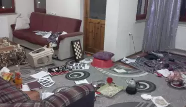 Öğrenci Evi dizi konusu nedir ve oyuncu kadrosunda kimler var?