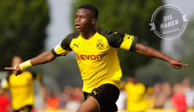 Almanya'da ırkçılık vakası! Genç yıldıza...