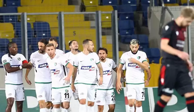 Beşiktaş maçında 2 bin taraftar