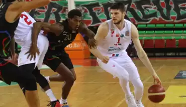 Pınar Karşıyaka ve Petkimspor'a geçmiş olsun mesajı