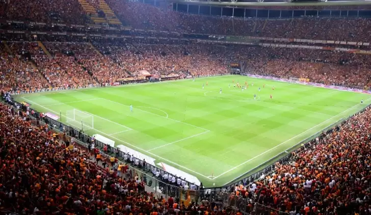 Galatasaray'a loca şoku! Boş kaldı...