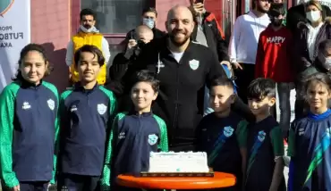 Bursa'da "Nilüfer Belediyesi Sercan Yıldırım Futbol Akademisi" açıldı