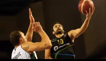 Petkimspor Ankara'dan galip ayrıldı